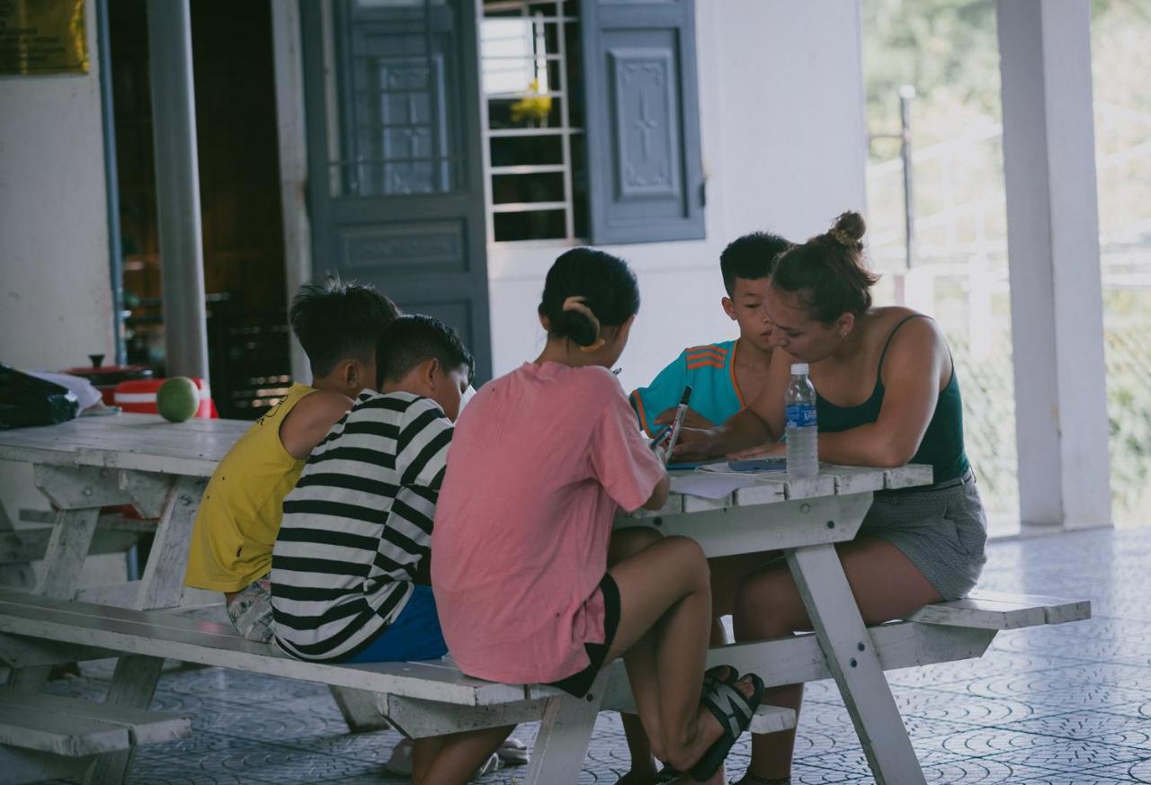Tam Tinh Vien Homestay Hue Eksteriør bilde