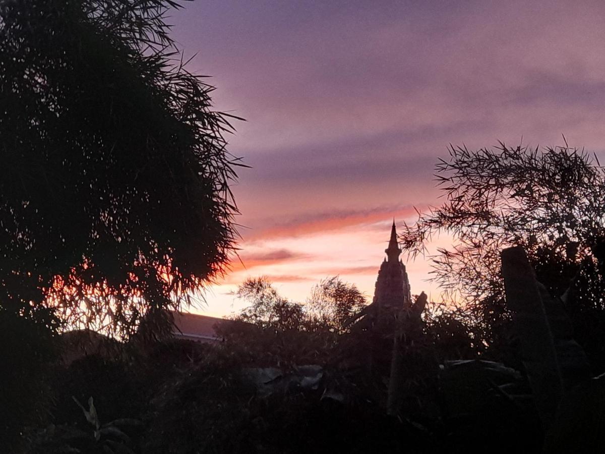 Tam Tinh Vien Homestay Hue Eksteriør bilde