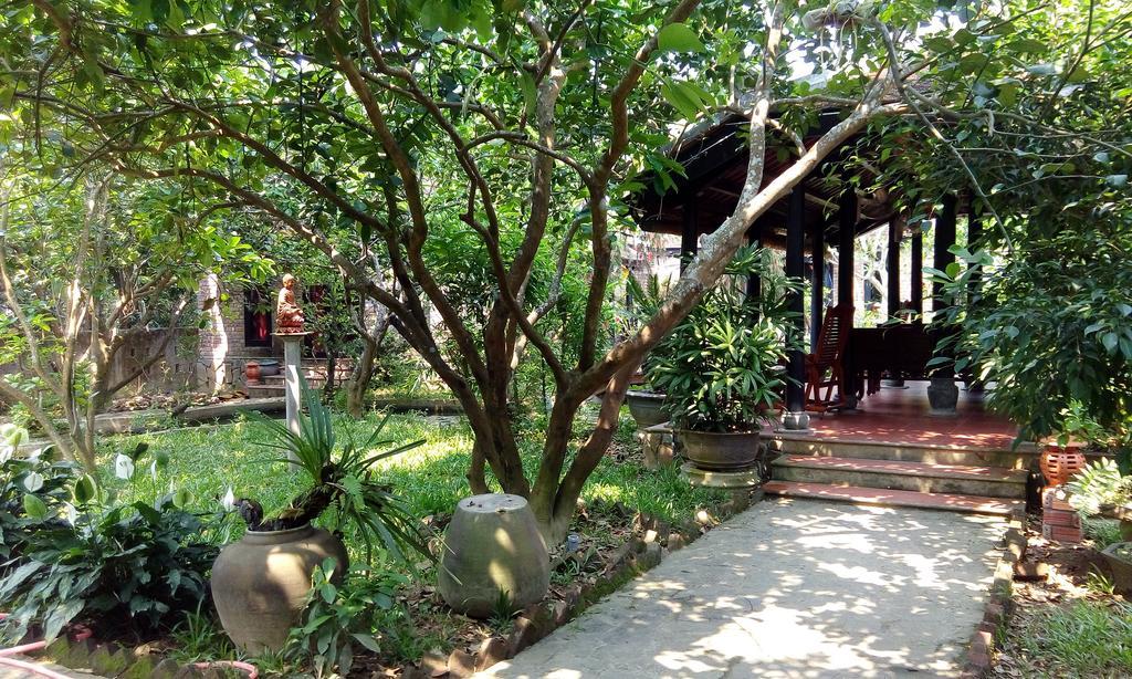 Tam Tinh Vien Homestay Hue Eksteriør bilde